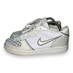 Nike Air Zoom Infiltrator White / Grey 312089-112 Youth 6.5 Women's 8.5
